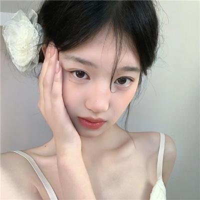 空中荡女