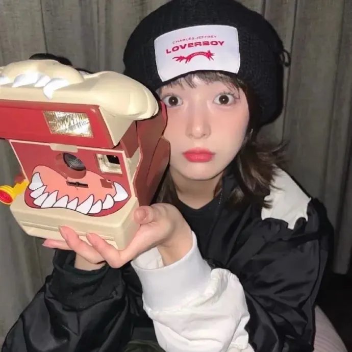 美女来了
